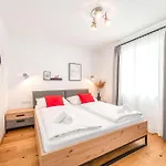 Planaiblick-lodge - By Mynests Lägenhet Schladming