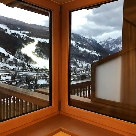 Apartment Planaiblick-lodge - By Mynests Schladming
